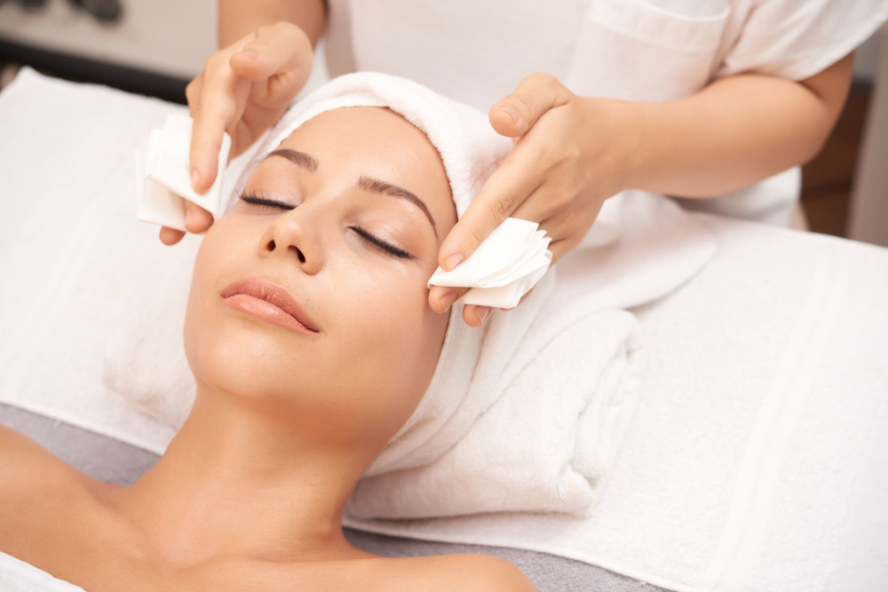 Essential Facials in Haleiwa, HI & Victoria, TX | Sunkissed Med Spa